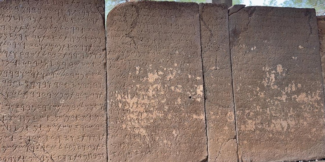 "Dünya Belleği Kütüğü"ndeki Karatepe Yazıtlarında İncelemeler Sürüyor