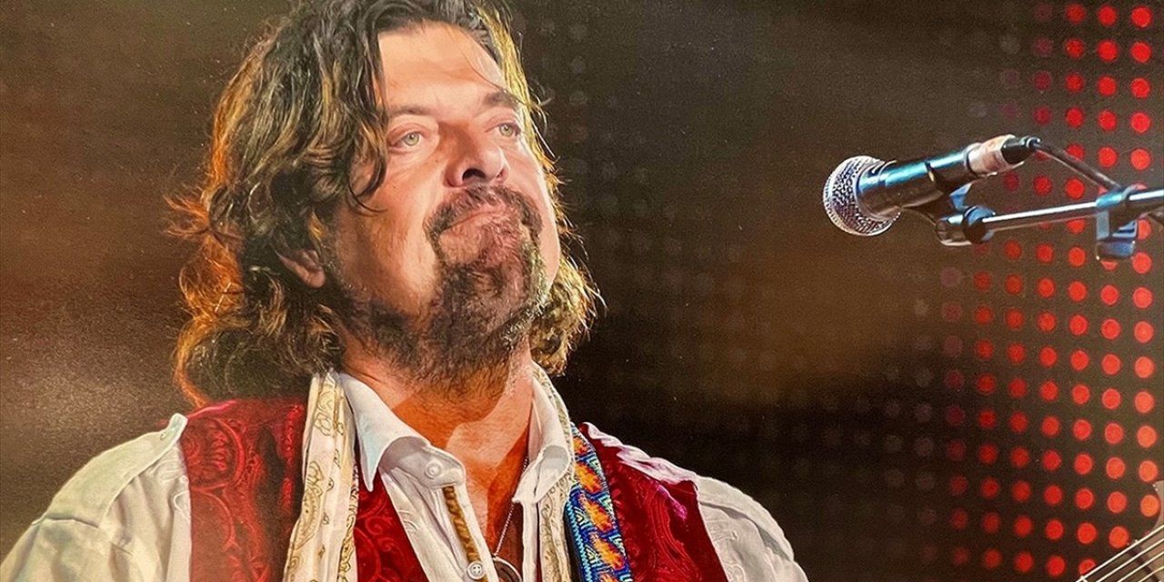 Alan Parsons, İstanbul Konseri Öncesi Türk Hayranlarına Mesaj Gönderdi