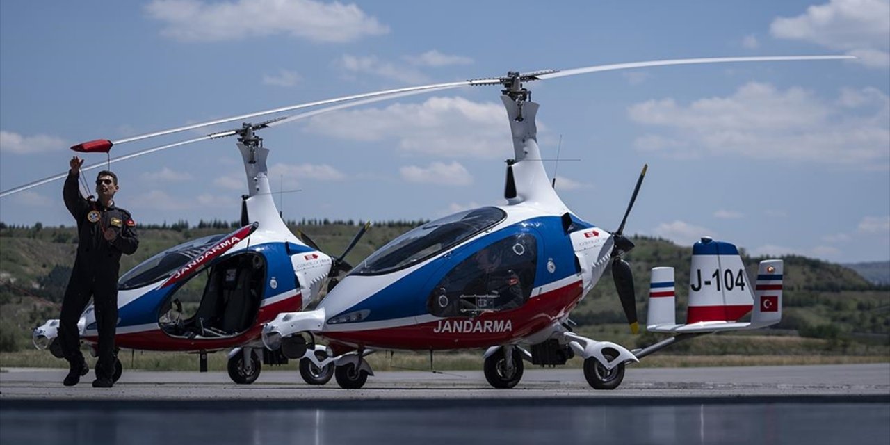 Jandarmanın Havadaki Yardımcısı "Milli Gözlerle" Görüyor