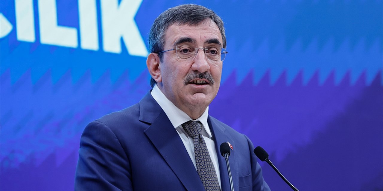 Cumhurbaşkanı Yardımcısı Yılmaz: Enflasyon Son Bir Senede 40 Puanın Üzerinde Azaldı