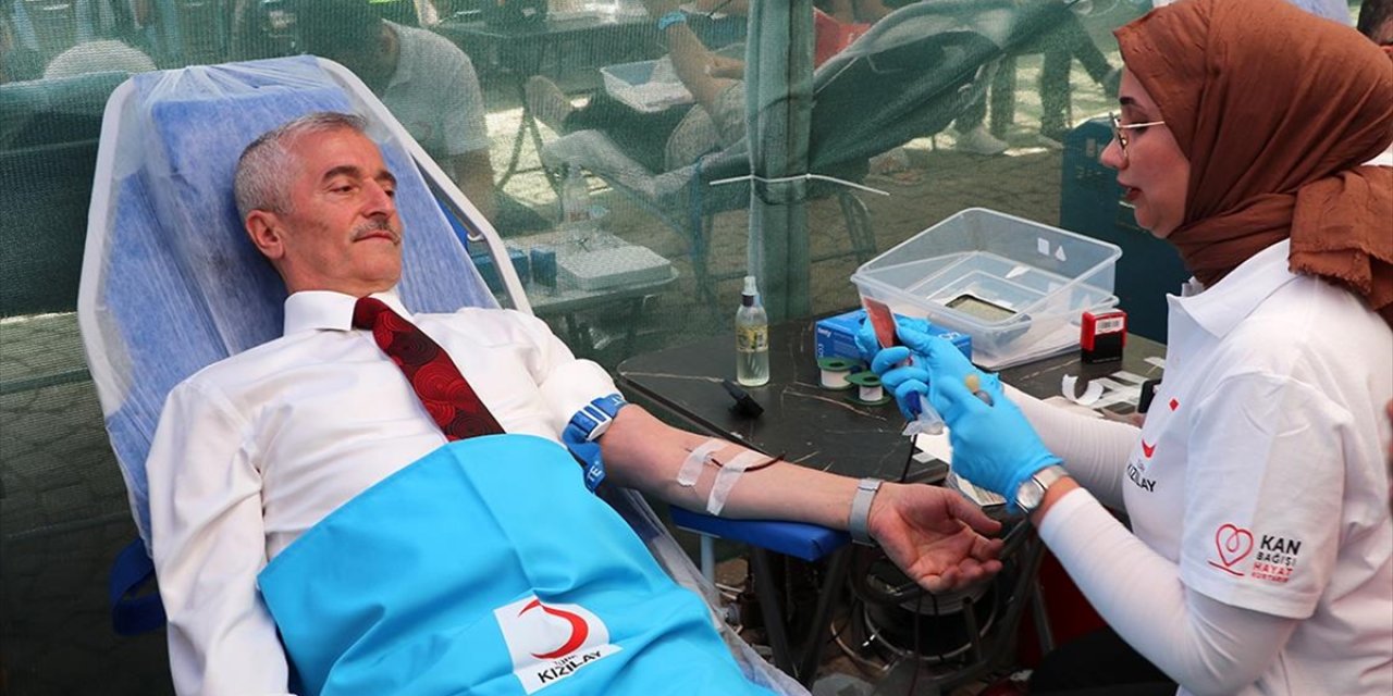 Gaziantep'te 43 Belediye Personeliyle Başlayan Kan Bağışı Kampanyası 66 Bin Üniteye Ulaştı