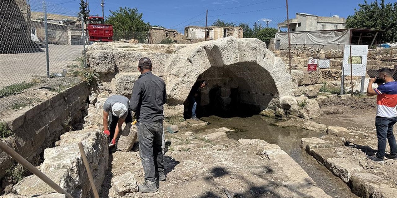 Perre Antik Kenti'ndeki Roma Çeşmesi, Orijinal Yapısına Kavuşuyor