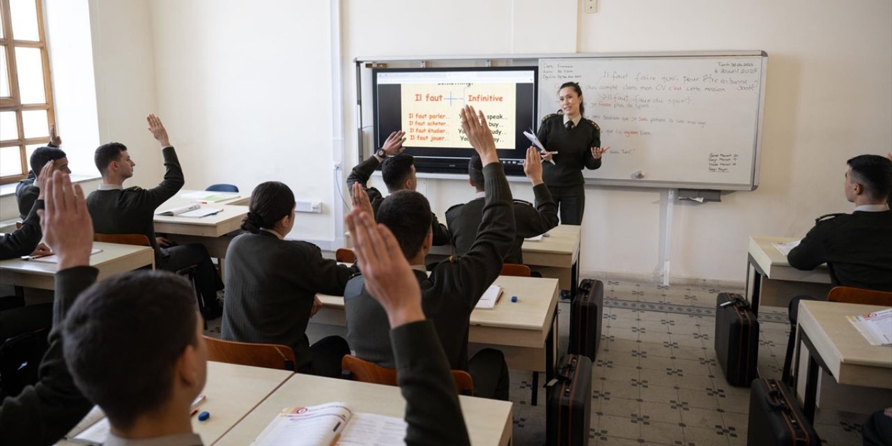 Harbiyeli Olmanın Şartı Kuleli'deki Dil Eğitiminden Geçiyor