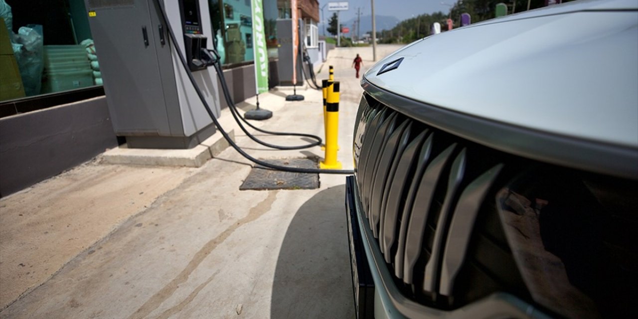 Türkiye'de Satılan Her 10 Otomobilden 4'ü Elektrikli Ya da Hibrit