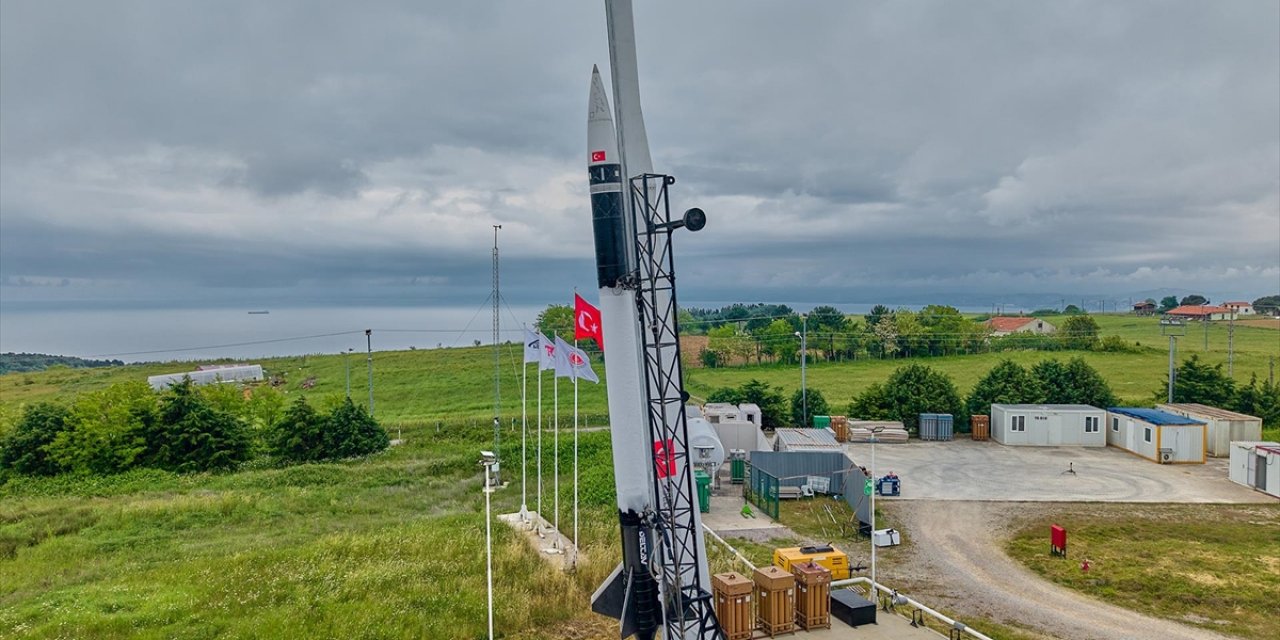 Deltav Geliştirdiği Hibrit Roket Sistemiyle 200 Kilometre İrtifayı Geçerek Rekor Kırdı