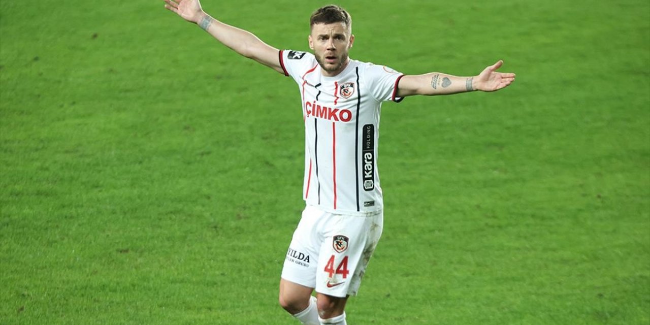 Gaziantep Fk'nin Kaptanı Maxim, 3 Kulvarda Kulüp Tarihine Geçti