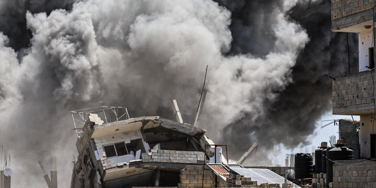 Fransa'da, Torunları Gazze'de Ölen Büyükanneden İsrail Hakkında "Soykırım" Şikayeti