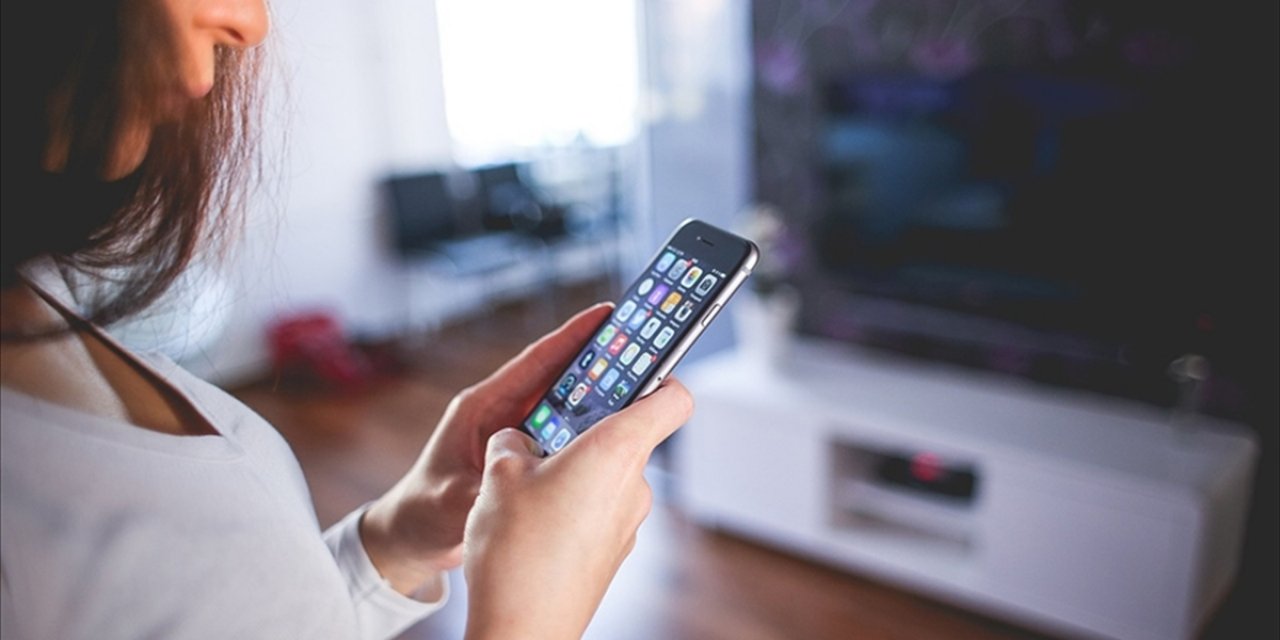 Sosyal Medyada Yaygınlaşan Kısa İçerikler "Bilişsel Sabrı" Öğrenmeye Engel Oluyor