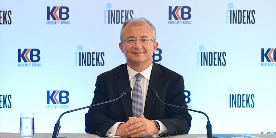 'Türkiye'de Bireylerin Kredi Notu Ortalaması Bin 413'e Yükseldi'