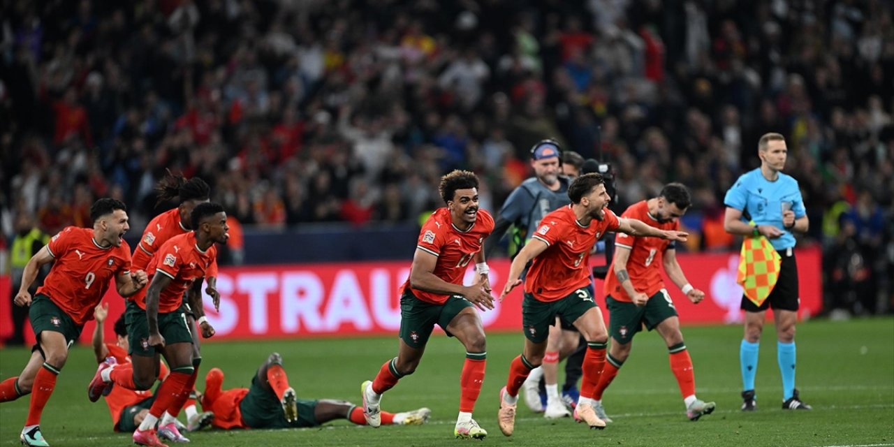 Uefa Uluslar Ligi'nde İspanya'yı Penaltılarla 5-3 Yenen Portekiz Şampiyon Oldu