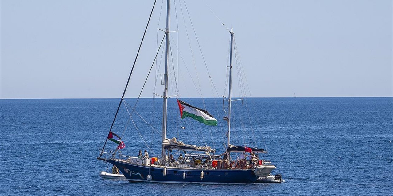 Gazze Yolundaki Özgürlük Filosu Aktivisti, İsrail'in İnternet Karartması Uygulamaya Başladığını Duyurdu