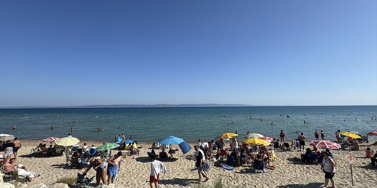 Saros Körfezi Sahillerindeki Yoğunluk Bayramın Son Gününde de Sürüyor