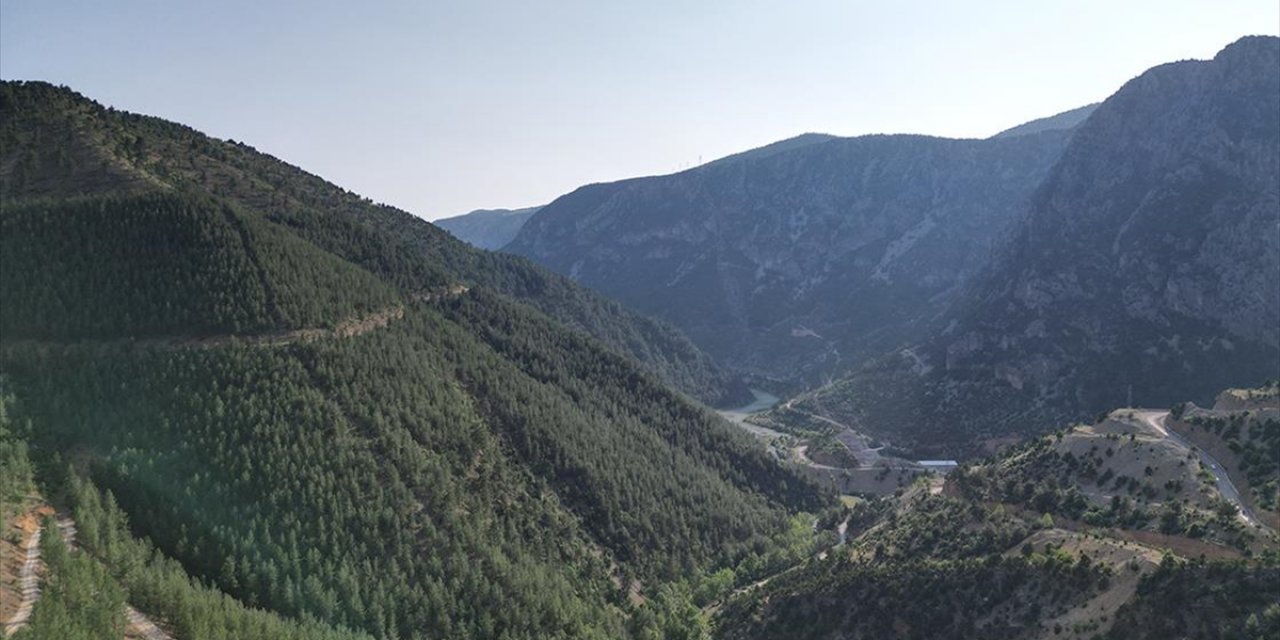 Doğa Tutkunları Bayram Tatilinde Kahramanmaraş'taki Kale Boynu Kanyonu'nu Tercih Etti