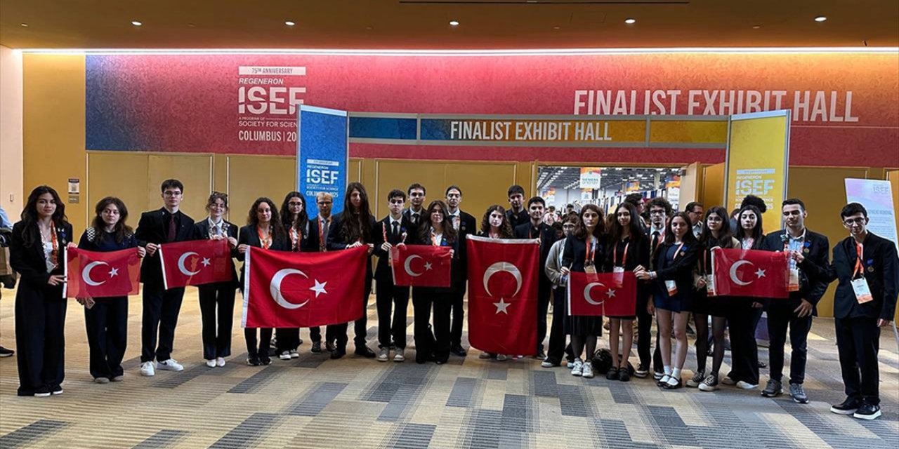 Türk Öğrenciler ABD'de Yapılan Uluslararası Bilim ve Mühendislik Yarışmasından Ödüllerle Döndü