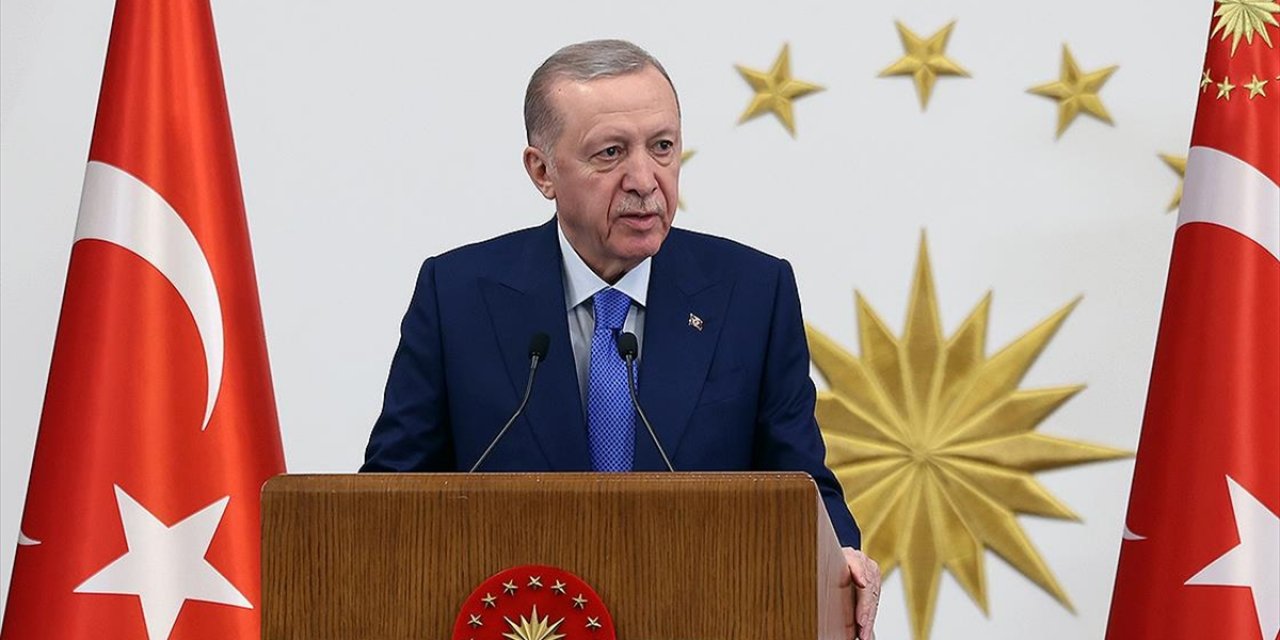 Cumhurbaşkanı Erdoğan'dan Hindistan'daki Uçak Kazasında Hayatını Kaybedenler İçin Taziye Mesajı