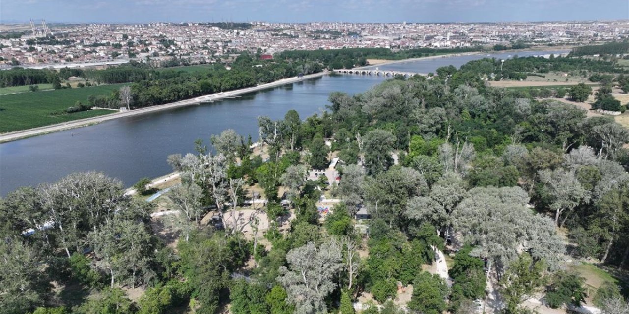 Edirneliler Kullanıma Açılan Söğütlük Millet Bahçesi'nden Memnun