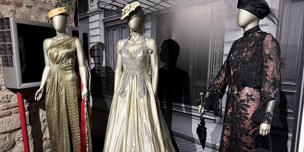 "Bir Tutkunun Peşinde: Leyla Asım Turgut" Sergisi Sultanahmet'te Açıldı