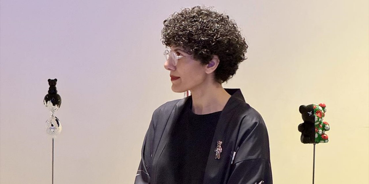 Türk Sanatçı Bozyel, Bm’de Atık Malzemelerle Düzenlediği Sergide, Barışın İyileştirici Gücünü Vurguladı