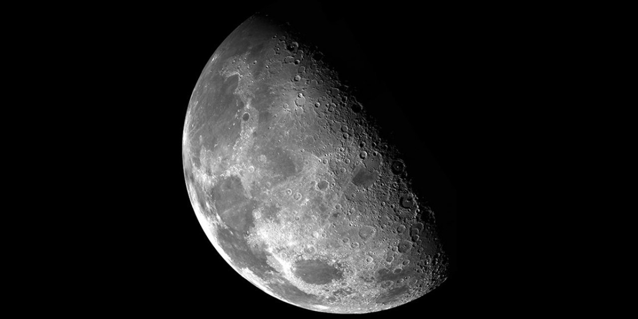 Çin, Ay Mekiği Mıngcou'nun "Sıfır İrtifa Kaçış Uçuşu Testini" Yaptı