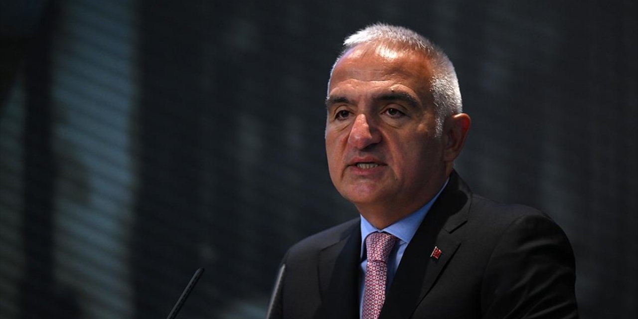 Bakan Ersoy: Cemil Meriç, Bize Evimizi Yani Kendimizi, Kim Olduğumuzu, Nereden Geldiğimizi Hatırlatmıştır