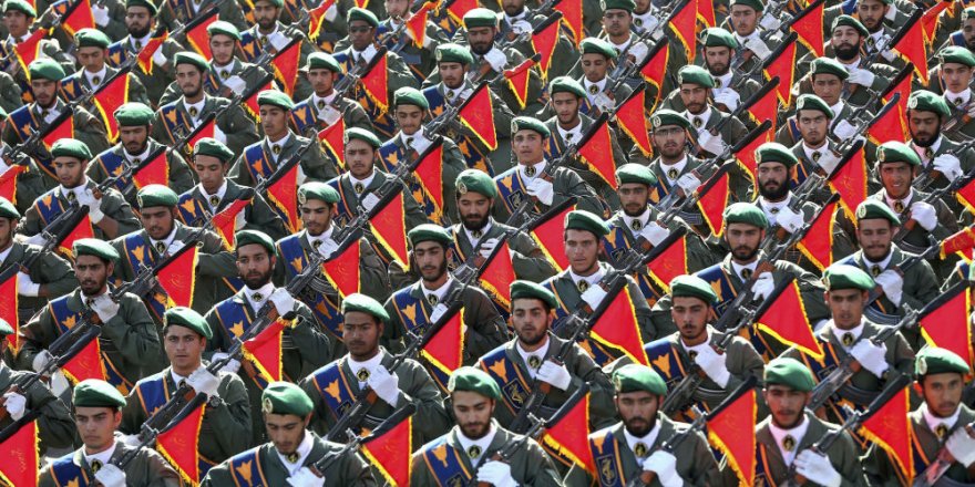 Suriye'de İran Devrim Muhafızları'na hava saldırısı