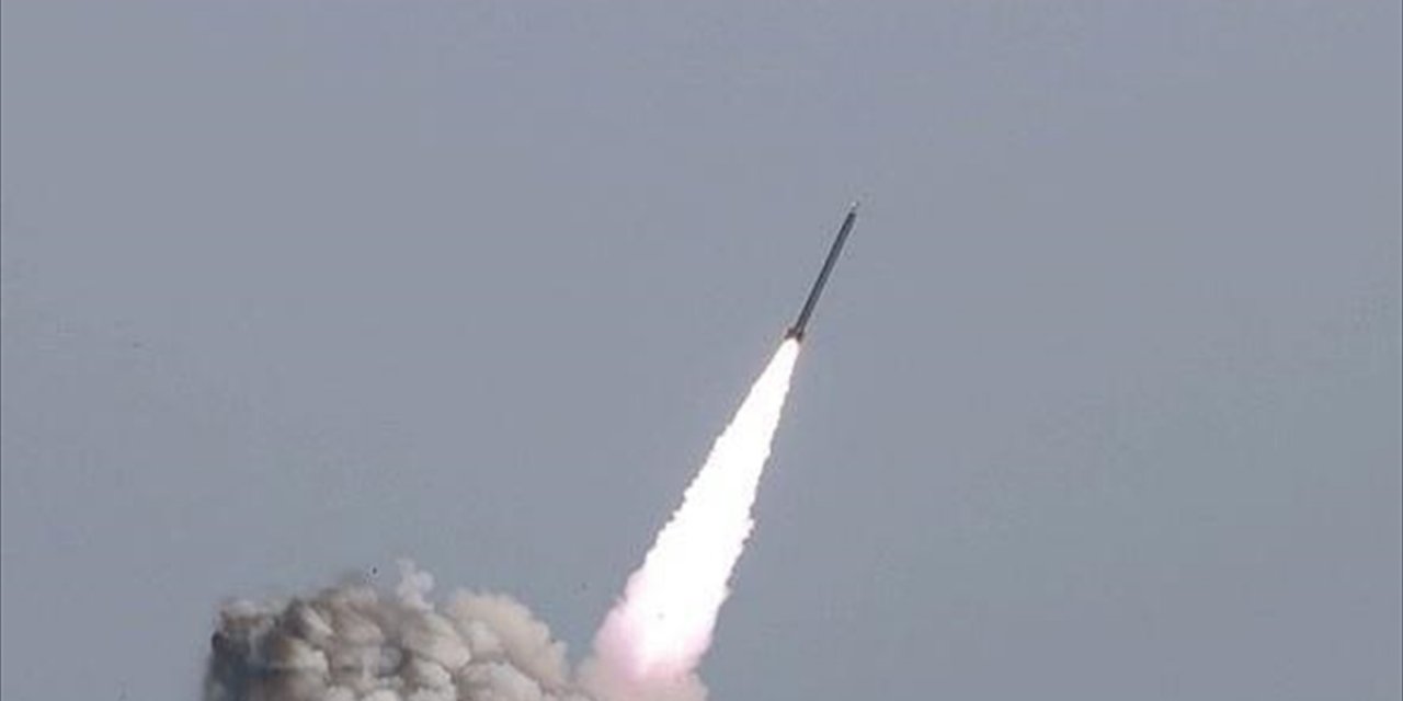 Güney Kore: Kuzey Kore, Sarı Deniz'e Çok Namlulu Roketatarlarla 10'dan Fazla Füze Fırlattı