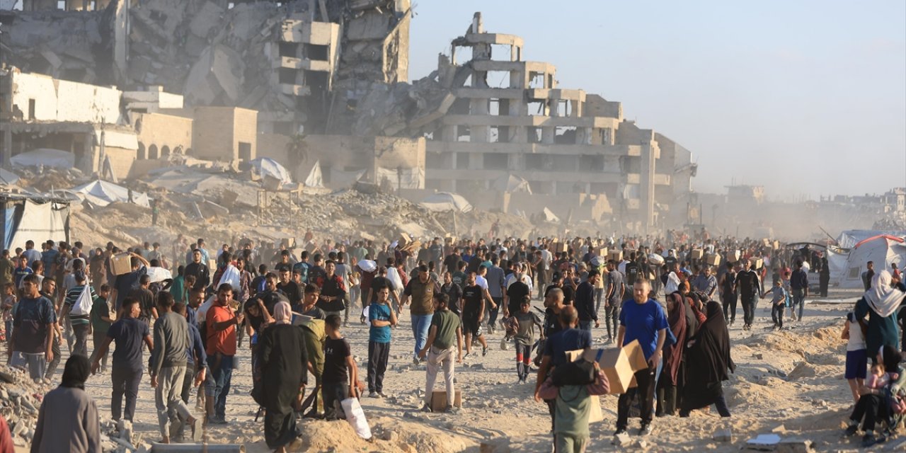 "İngiltere'nin Gazze'deki Suç Ortaklığına Son Vermesi" Çağrısına 100 Ünlü İsim Daha Katıldı