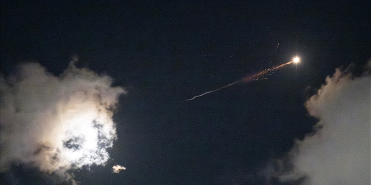 İsrail'den İran'da İlk Kez 2 Bin 200 Kilometre Uzaklıktaki Bir Hedefe Hava Saldırısı Düzenlediği İddiası
