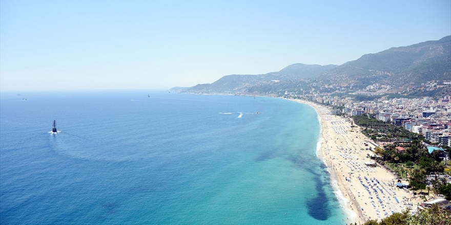 Turizmciler '2023'te 75 Milyon Turist' Hedefine Odaklandı