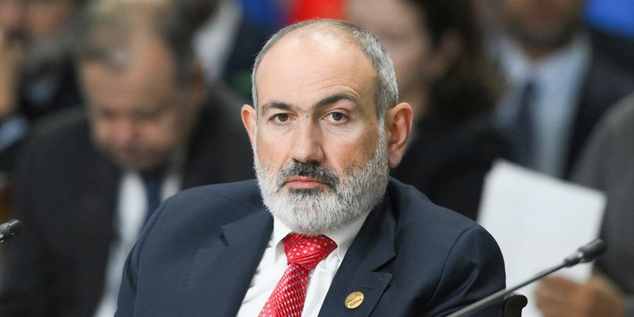 Ermenistan Başbakanı, "Kriminal Oligarşik Ruhban Sınıfının, İktidarı Gasp Planının Engellendiğini" Açıkladı
