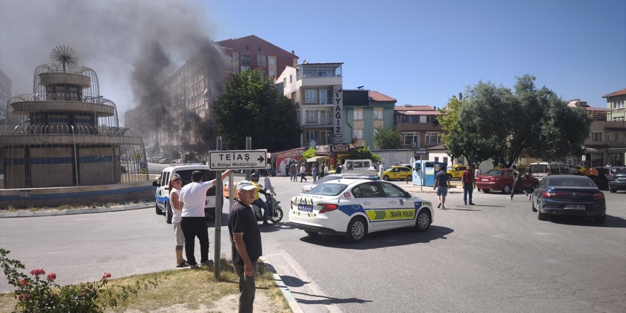 Kütahya'da Tüp Satılan İş Yerindeki Patlamada 3'ü Ağır 8 Kişi Yaralandı