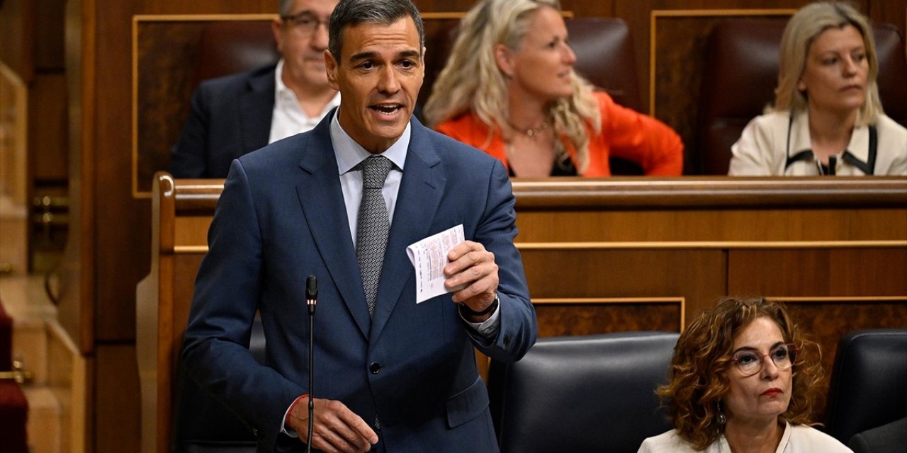 İspanya Başbakanı Sanchez, Trump'ın Ticaret Anlaşması Tehdidinin "Adil Olmadığını" Savundu