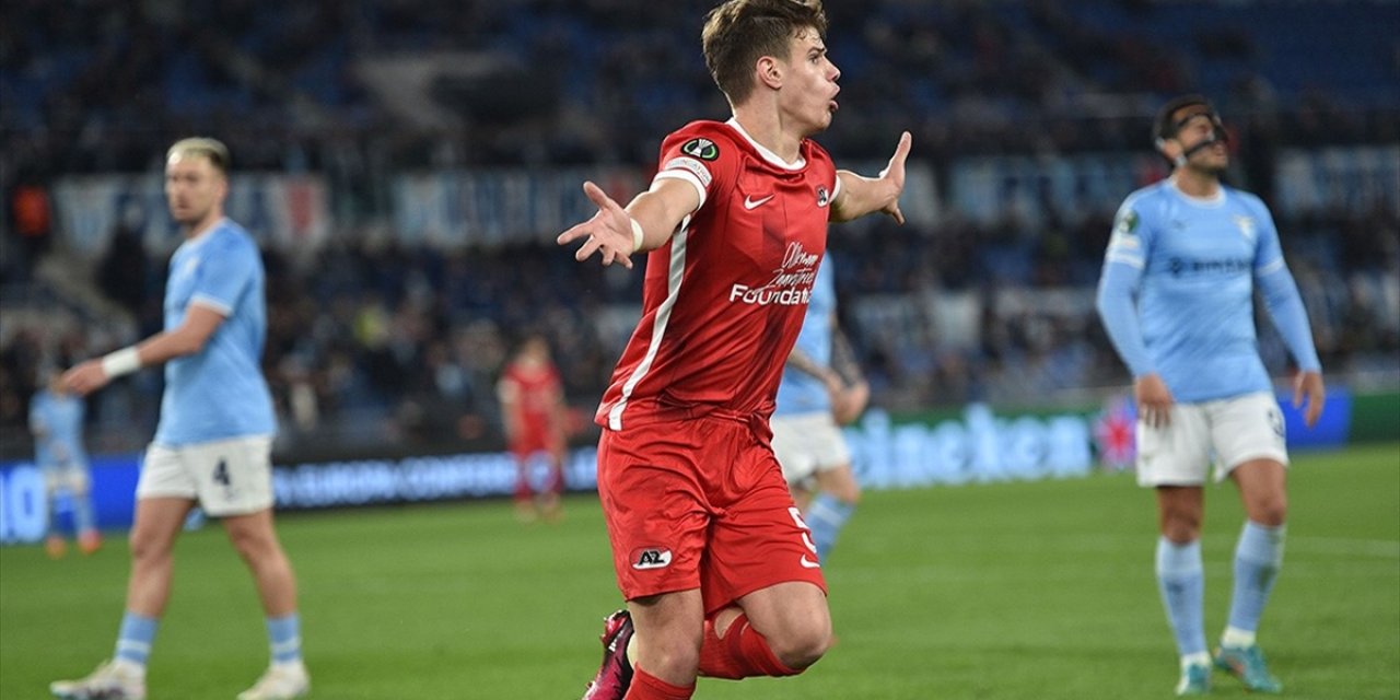 Liverpool, 21 Yaşındaki Macar Futbolcu Milos Kerkez'i Transfer Etti