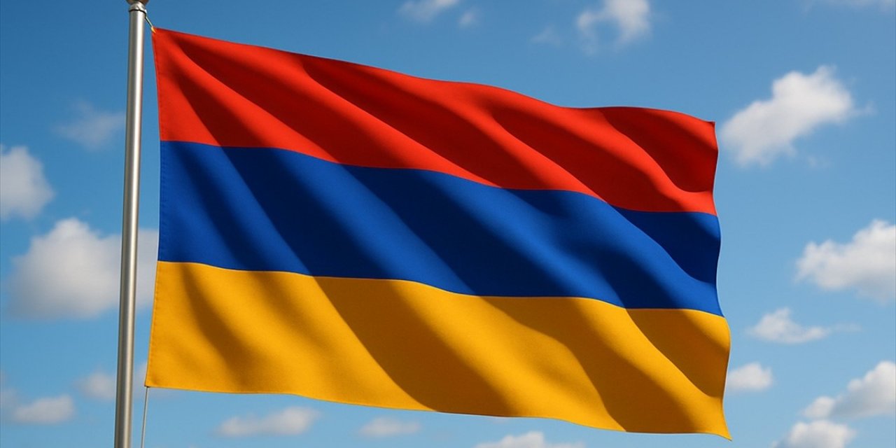 Ermenistan'da "Darbe Planı Yaptıkları" İddiasıyla 15 Şüpheli Tutuklandı