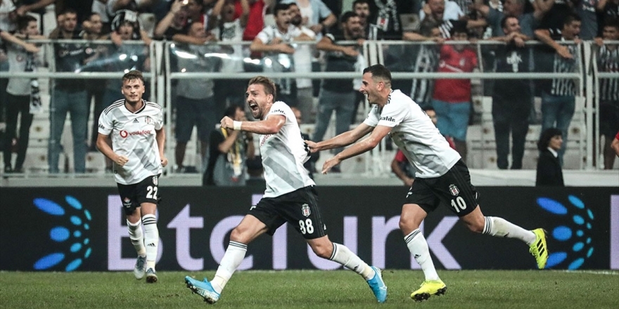 Beşiktaş-Wolverhampton Maçının Biletleri Satışa Çıkıyor