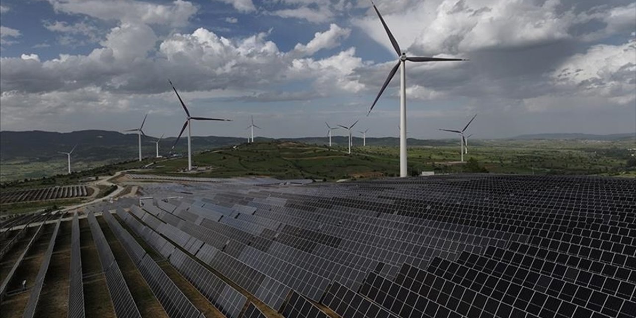 Küresel Yenilenebilir Enerjide Yaygınlaşma Hızı, Enerji Talep Artışının Gerisinde Kaldı