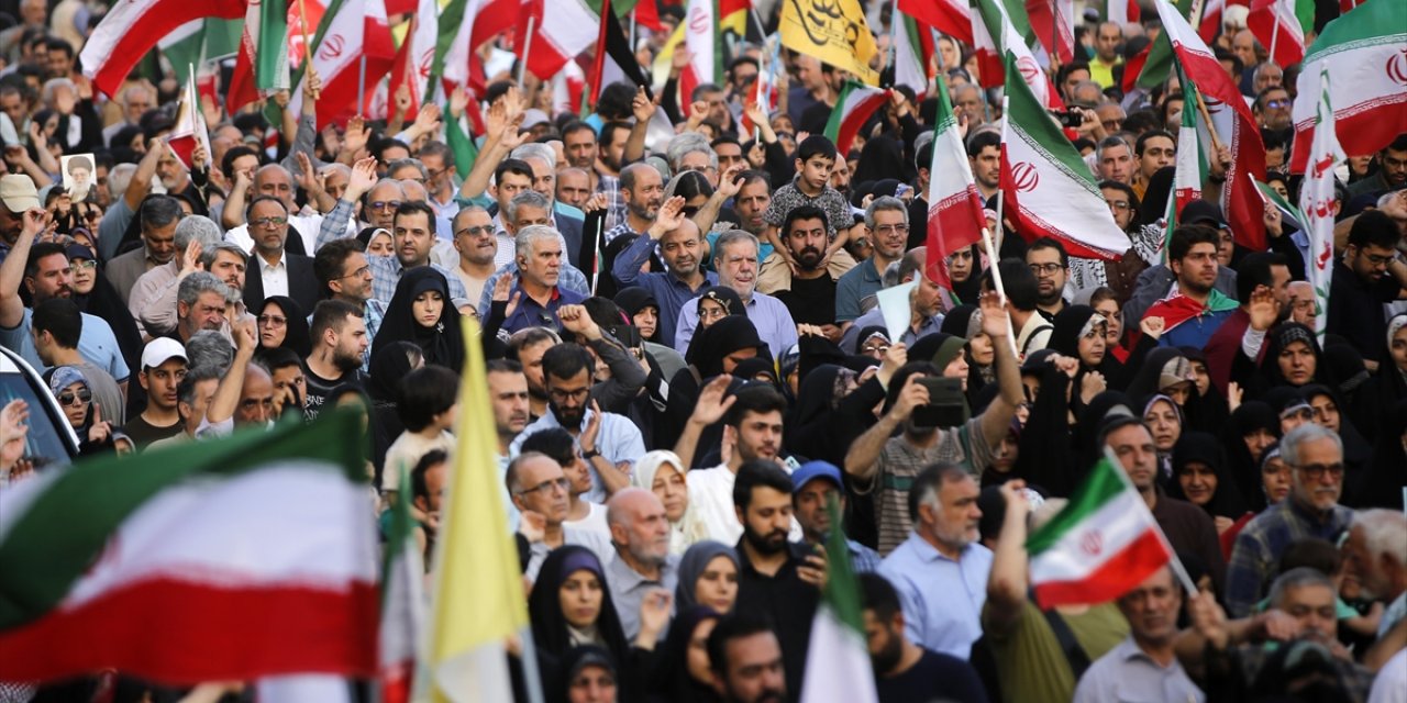 Ateşkes Sonrası Artarak Devam Eden Tahran’a Dönüşler Nedeniyle Yoğun Trafik Oluştu