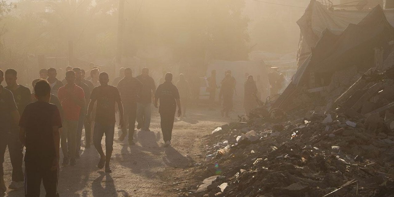 İsrail’in Gazze’ye Düzenlediği Saldırılarda 3 Filistinli Hayatını Kaybetti