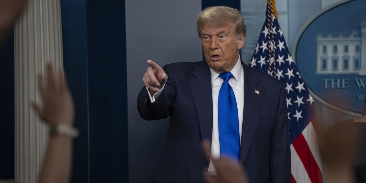 Trump, Fed Başkanlığına Faiz Oranlarını Düşürmek İsteyen Birini Seçeceğini Söyledi