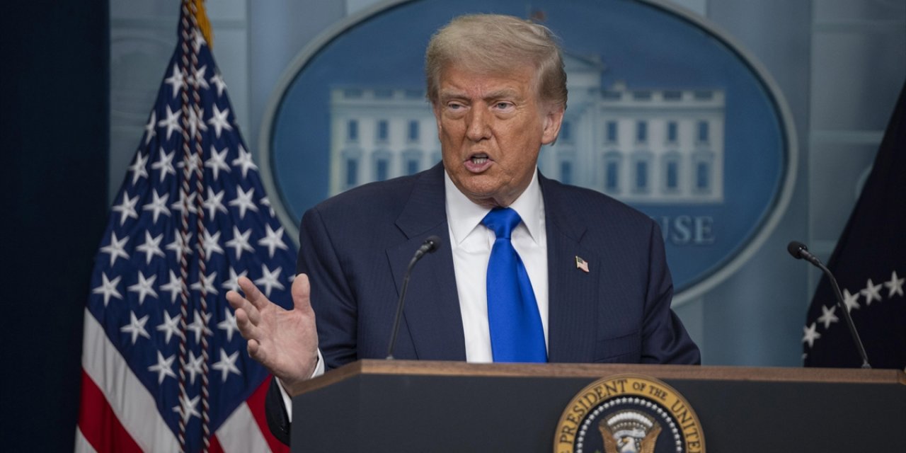 Trump, Hamaney'in Açıklamasının Ardından İran'a Yaptırımların Hafifletilmesi Çalışmalarını Durdurdu