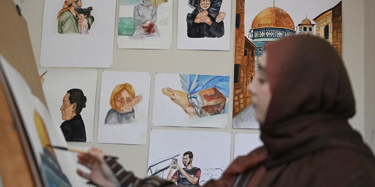 Düzceli Üniversite Öğrencisi, Filistinlilerin Acılarını ve Umutlarını Tuvaline Taşıyor