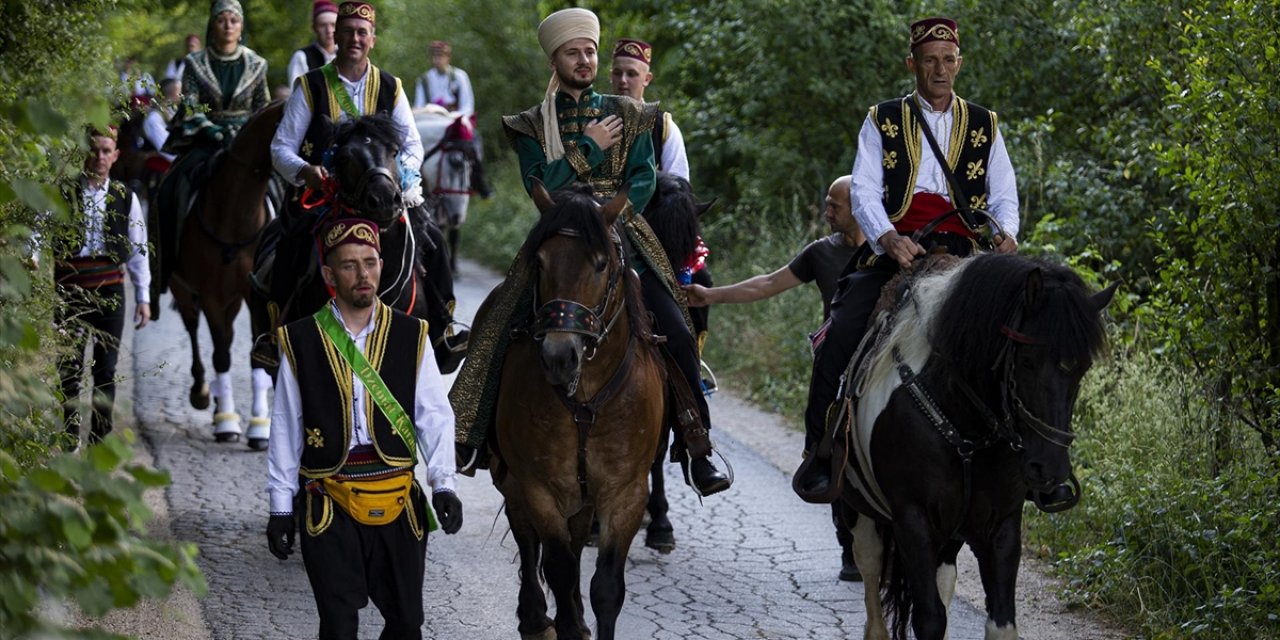 Bosna Hersek'te 515'inci Ayvaz Dede Şenlikleri'ne Katılacak Atlılar Yola Çıktı