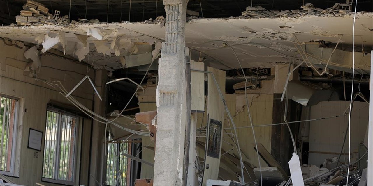 AA Ekibi, İsrail Saldırısında Hedef Alınan Tahran'daki Evin Cezaevi'nde Oluşan Hasarı Görüntüledi