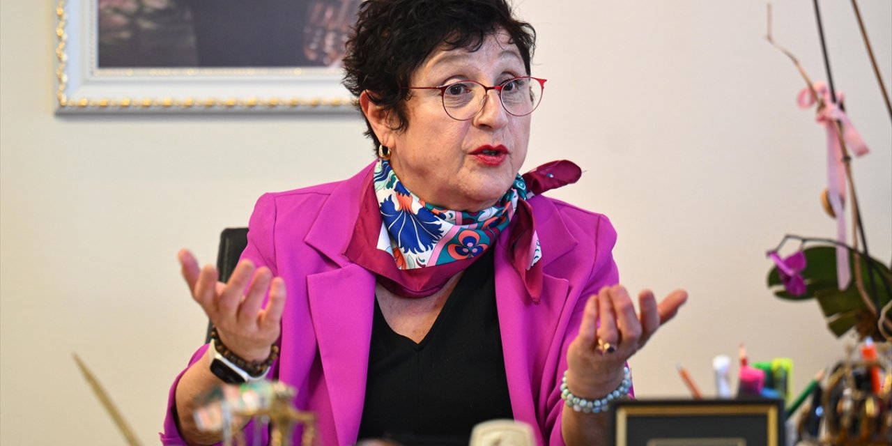 Uzmanlar Yaz Tatilinde Öğrencilere Dijital Okuryazar Olmayı Öğrenmelerini Tavsiye Ediyor