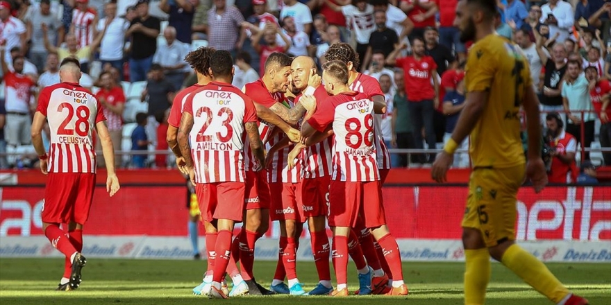 Antalyaspor'dan Farklı Galibiyet