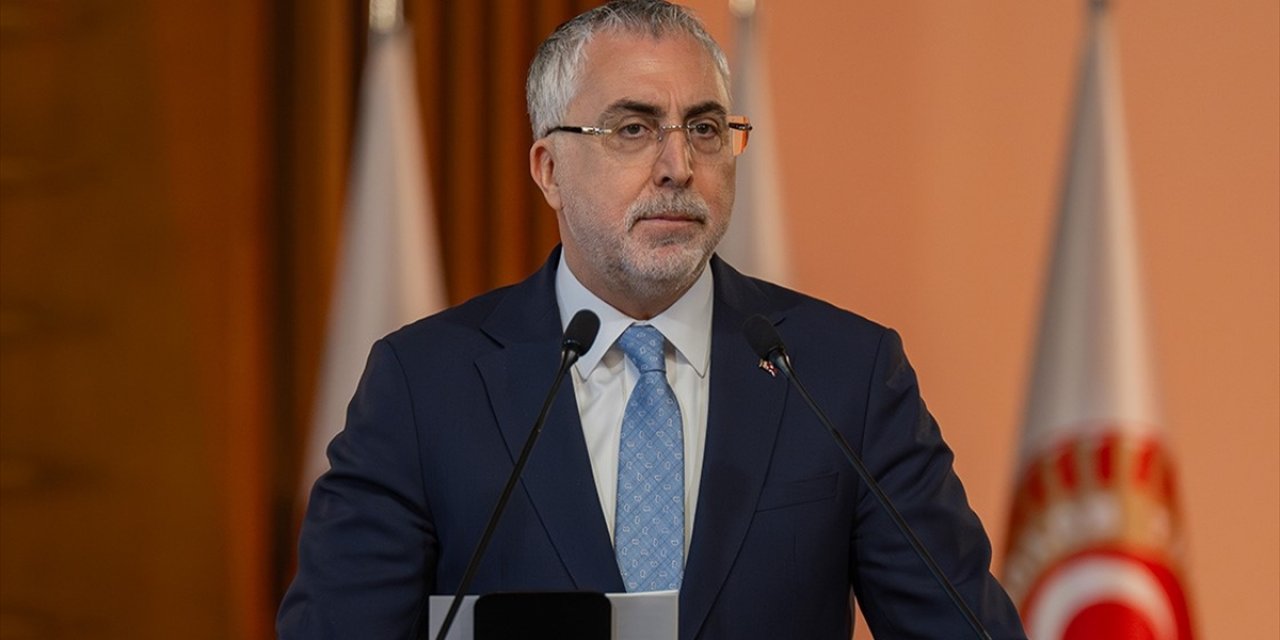 Bakanı Işıkhan: Sendikalarımıza Son Teklifimizi Bu Hafta Sunacağız