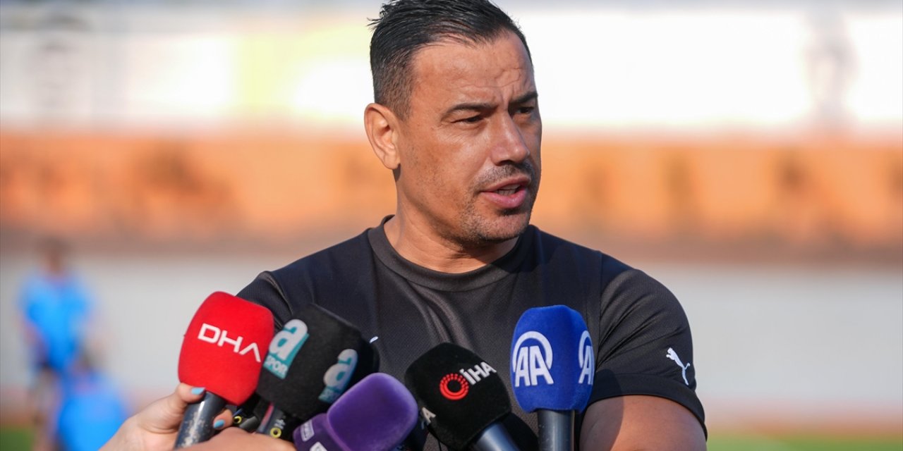 Başakşehir'in Yeni Sezondaki İlk Hedefi Konferans Ligi'nde Gruplara Kalmak