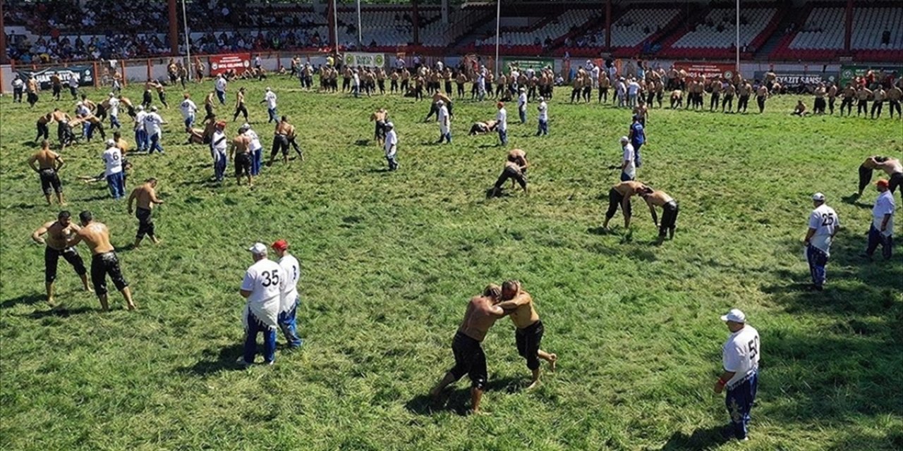 Kırkpınar'da 762 Pehlivan Güreş Tutacak