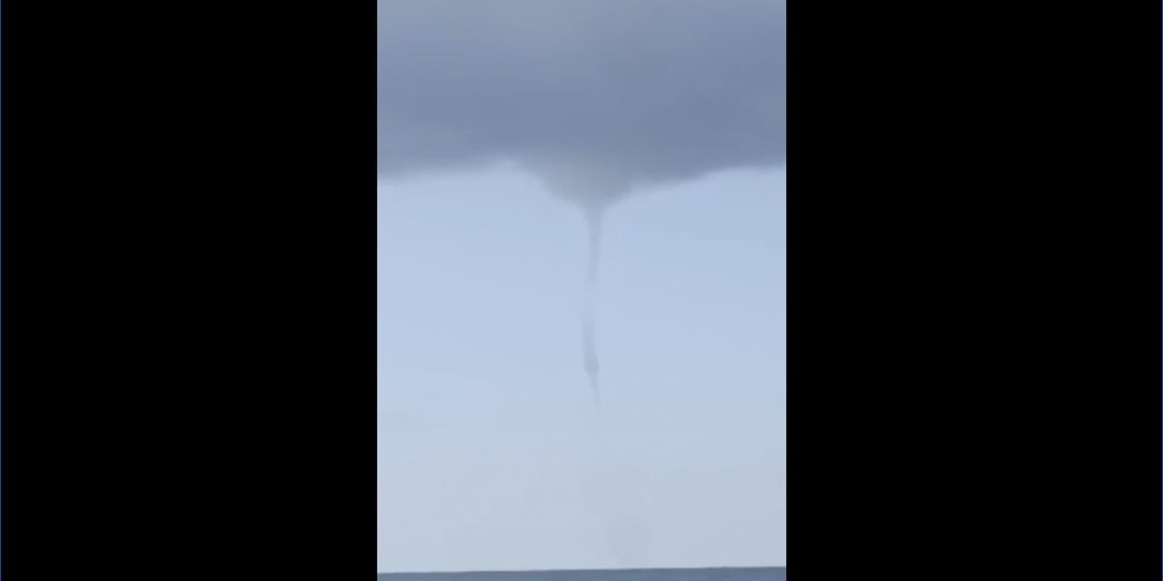 Düzce'de Denizde Hortum Oluştu