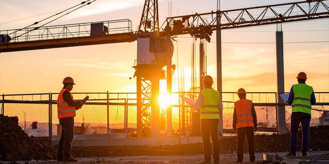 Türk Müteahhitlik Sektörü Yurt Dışında 6 Ayda 6,2 Milyar Dolarlık İş Üstlendi